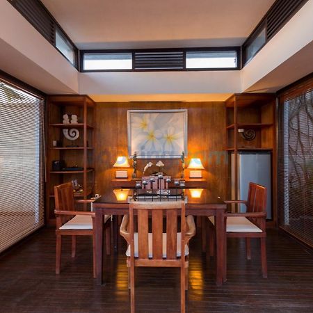 Airis Luxury Villas And Spa Uluwatu Zimmer foto